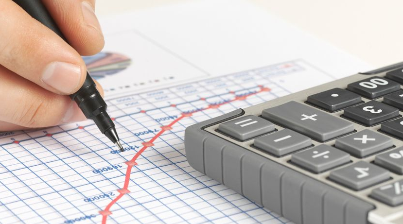 MATEMÁTICA FINANCIERA -Ñ- (Licdo. Luis Edgardo Catota Peña)